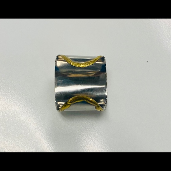 Anju Tri-Tone Shyam Ring - Picture 9 of 9